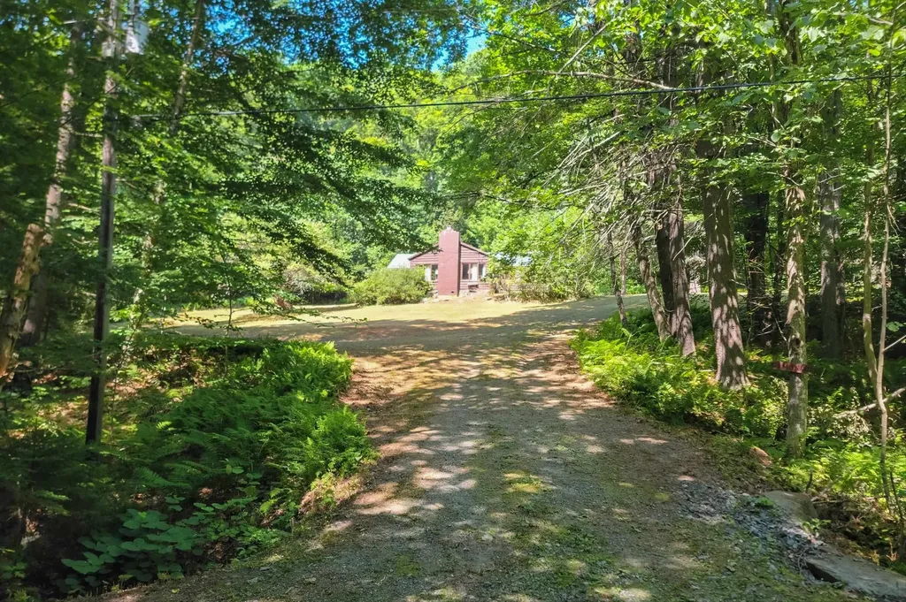 57 Eddy Road Newfane VT 05345