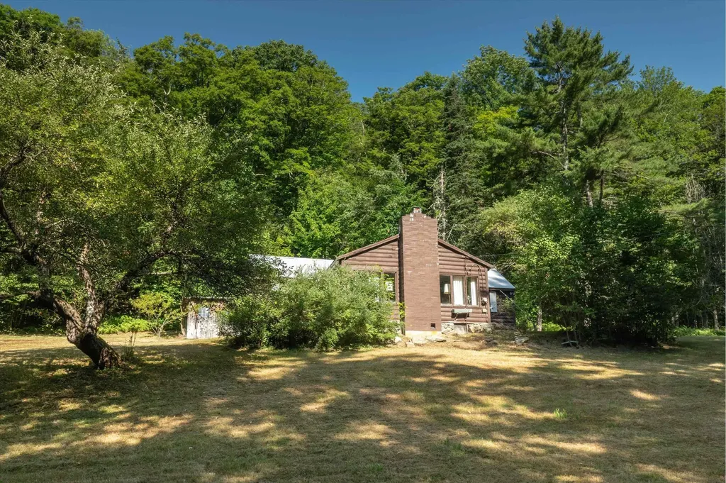 57 Eddy Road Newfane VT 05345