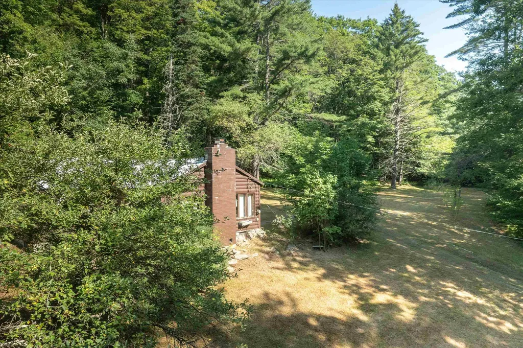 57 Eddy Road Newfane VT 05345