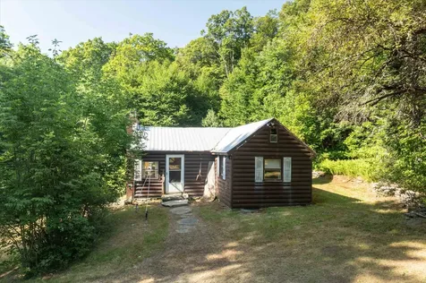 57 Eddy Road Newfane VT 05345