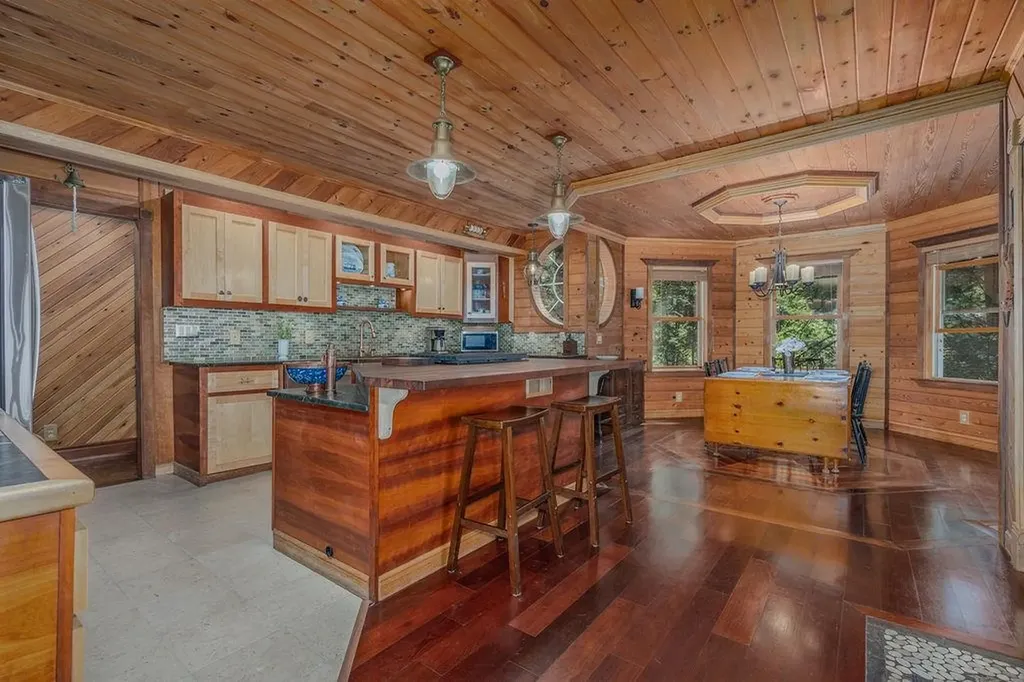 42 Lower Camp Road Northwood NH 03261