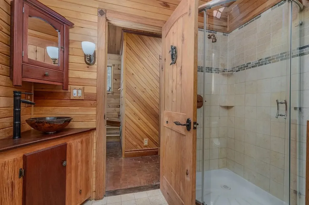 42 Lower Camp Road Northwood NH 03261
