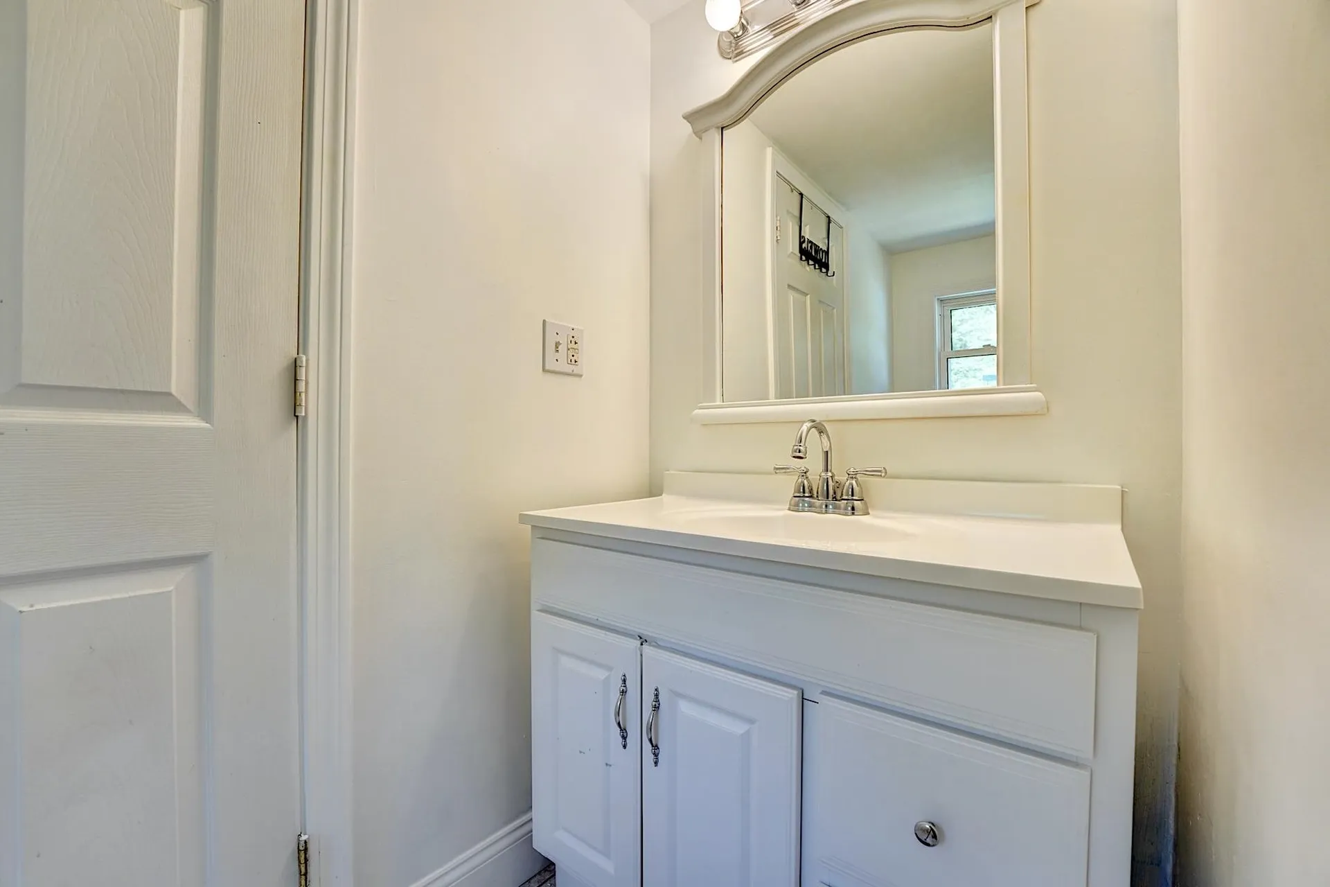 29 Mary Batchelder Road Hampton NH 03842