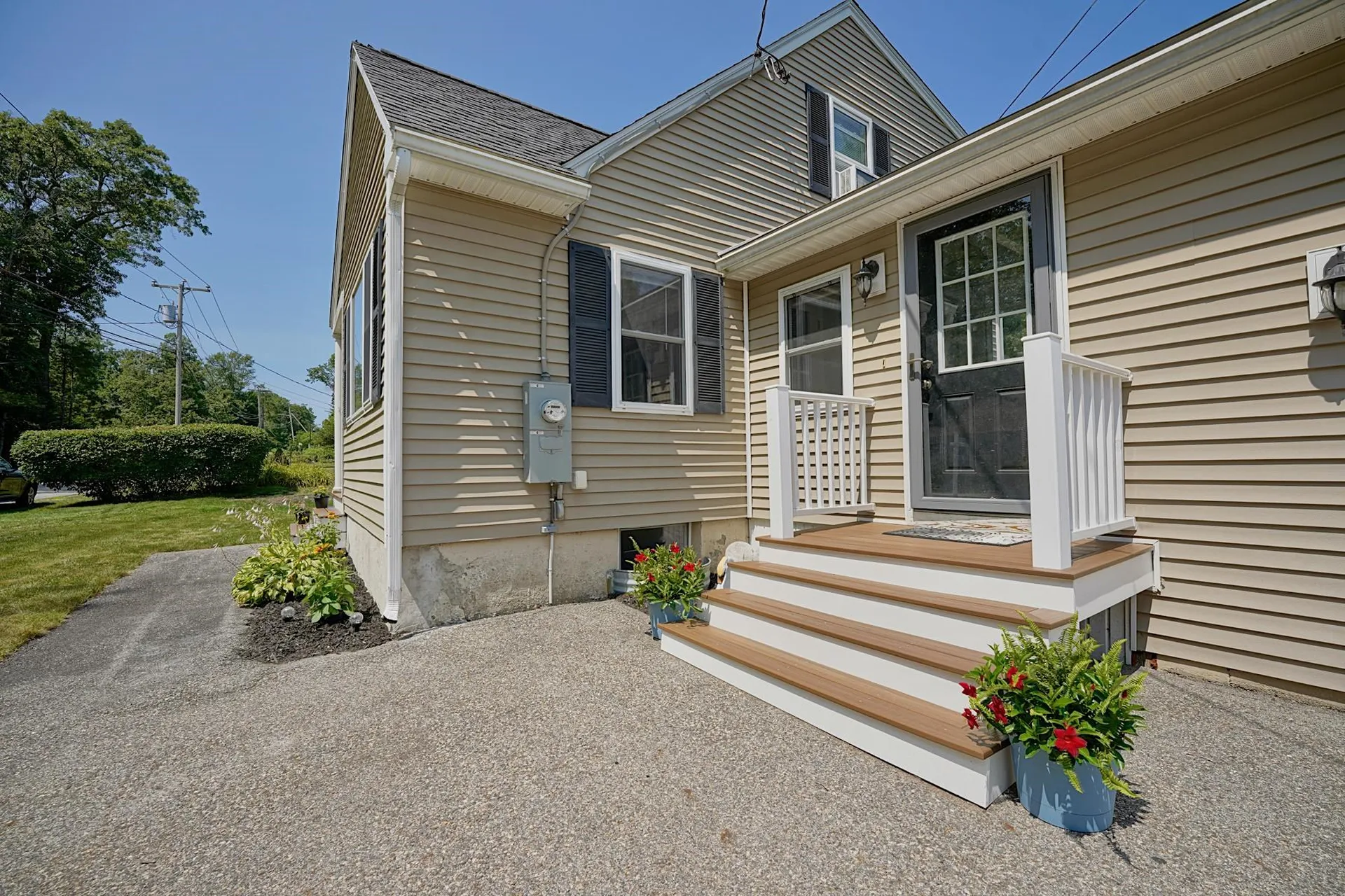 29 Mary Batchelder Road Hampton NH 03842