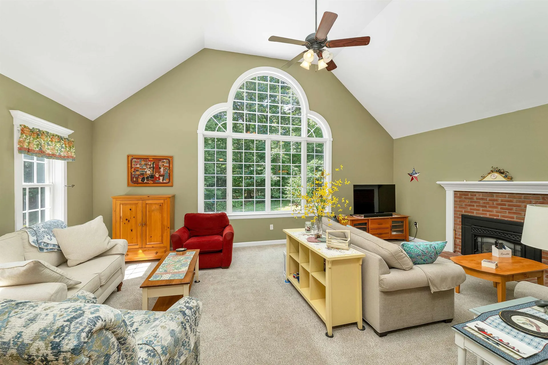 52 Riverdale Road New Boston NH 03070