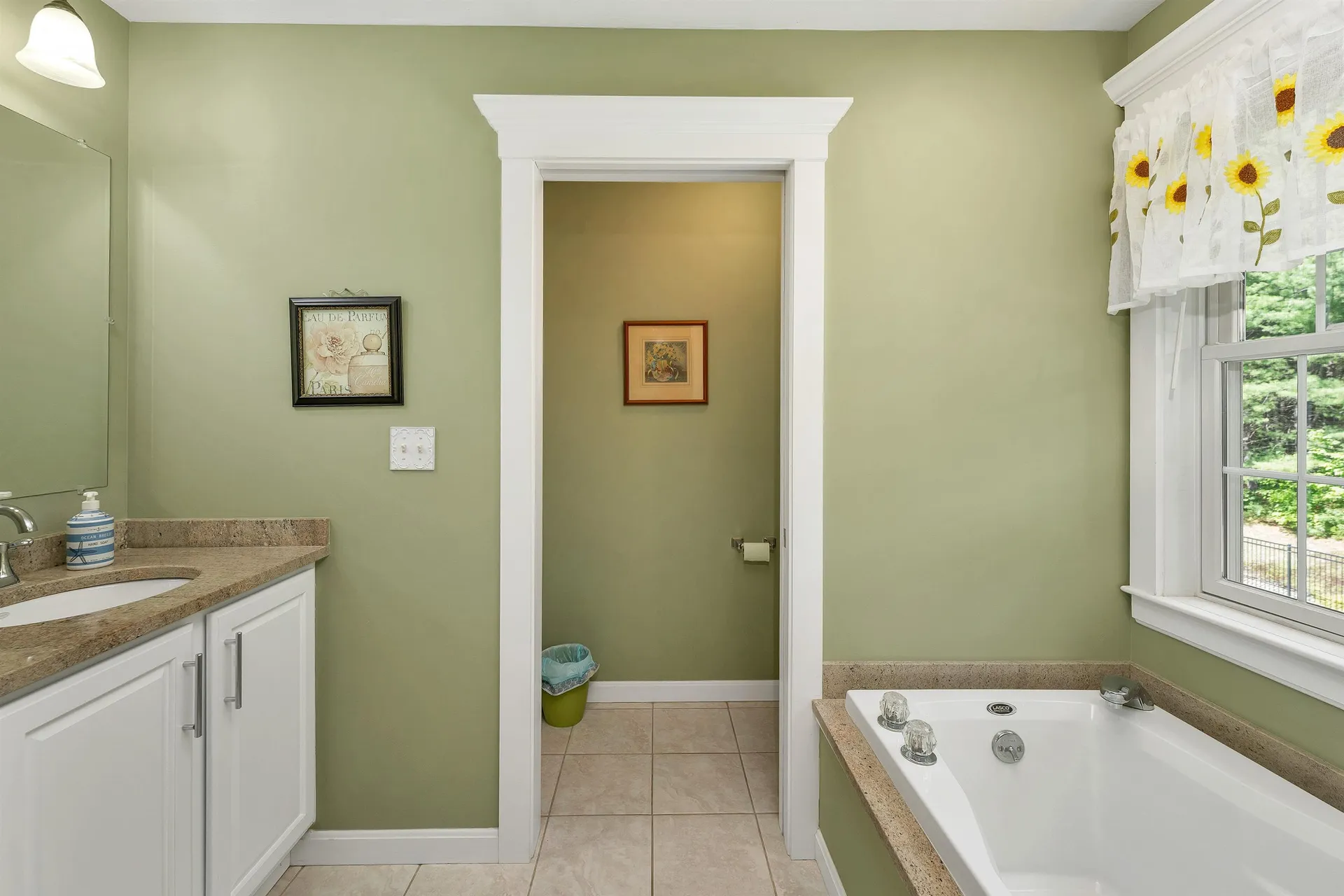 52 Riverdale Road New Boston NH 03070