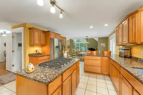 52 Riverdale Road New Boston NH 03070