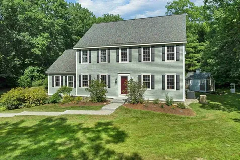 52 Riverdale Road New Boston NH 03070