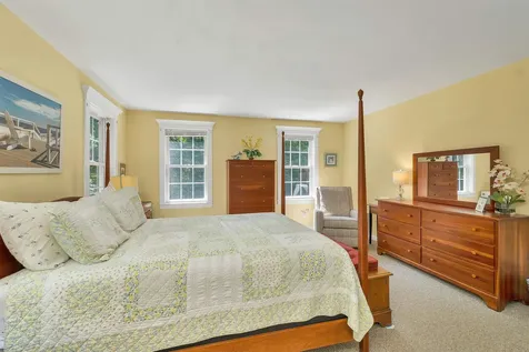 52 Riverdale Road New Boston NH 03070