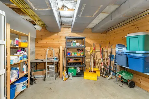 52 Riverdale Road New Boston NH 03070