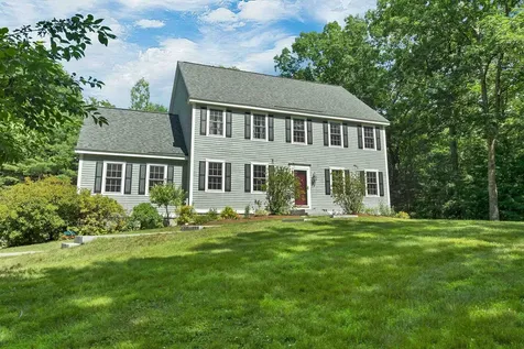 52 Riverdale Road New Boston NH 03070