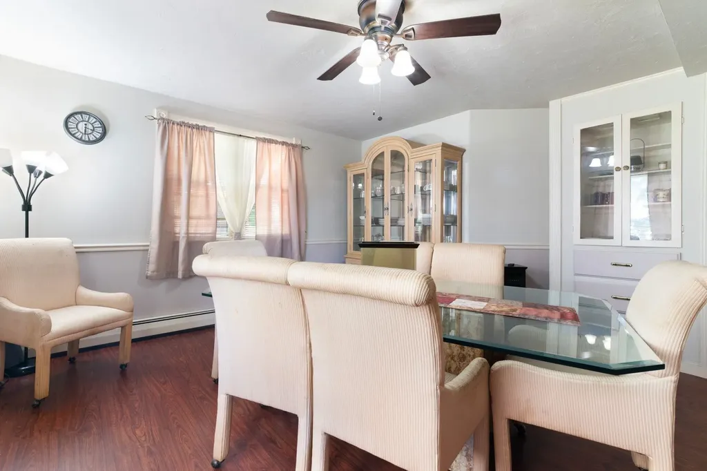 13 Brookside Lane Newfane VT 05345