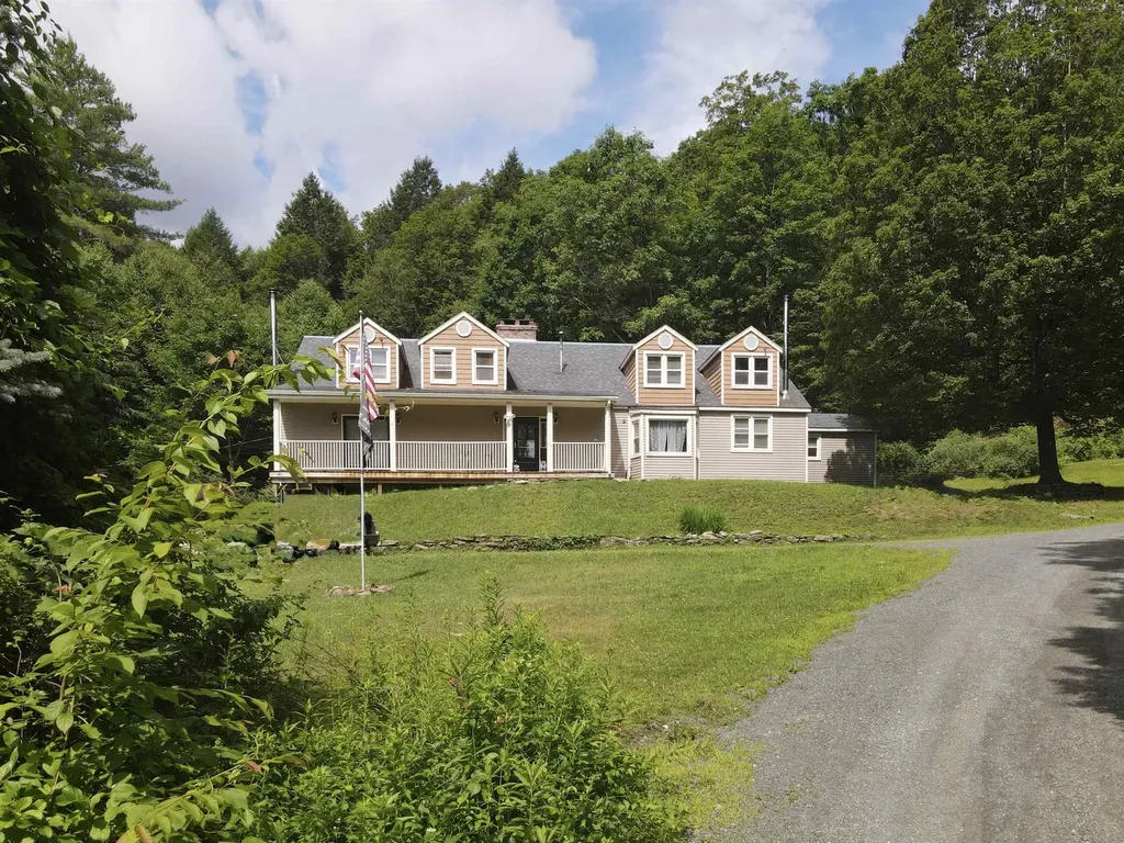 13 Brookside Lane Newfane VT 05345
