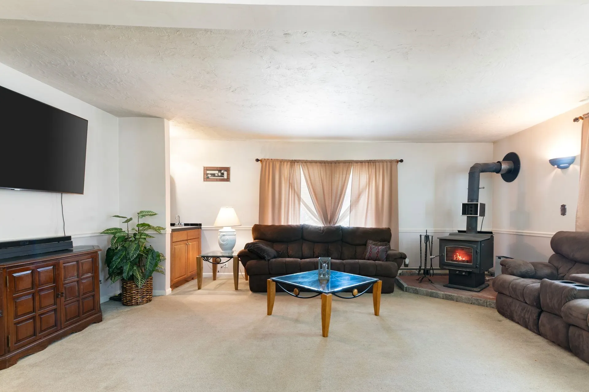 13 Brookside Lane Newfane VT 05345