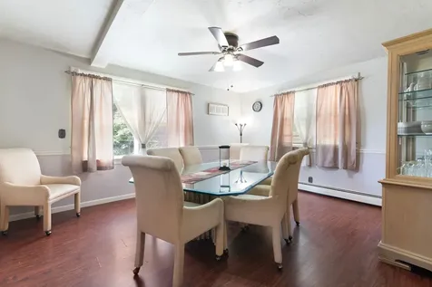 13 Brookside Lane Newfane VT 05345