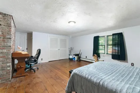 13 Brookside Lane Newfane VT 05345