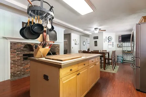 13 Brookside Lane Newfane VT 05345