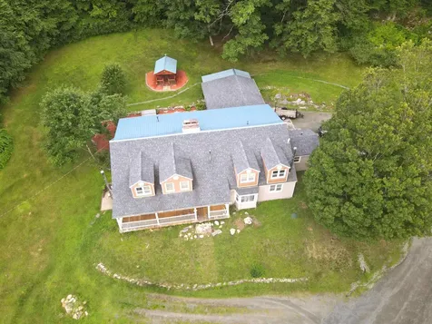 13 Brookside Lane Newfane VT 05345