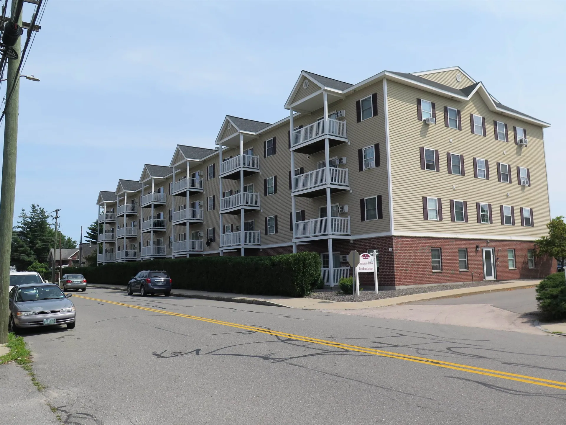 18 Harbor Avenue Nashua NH 03060