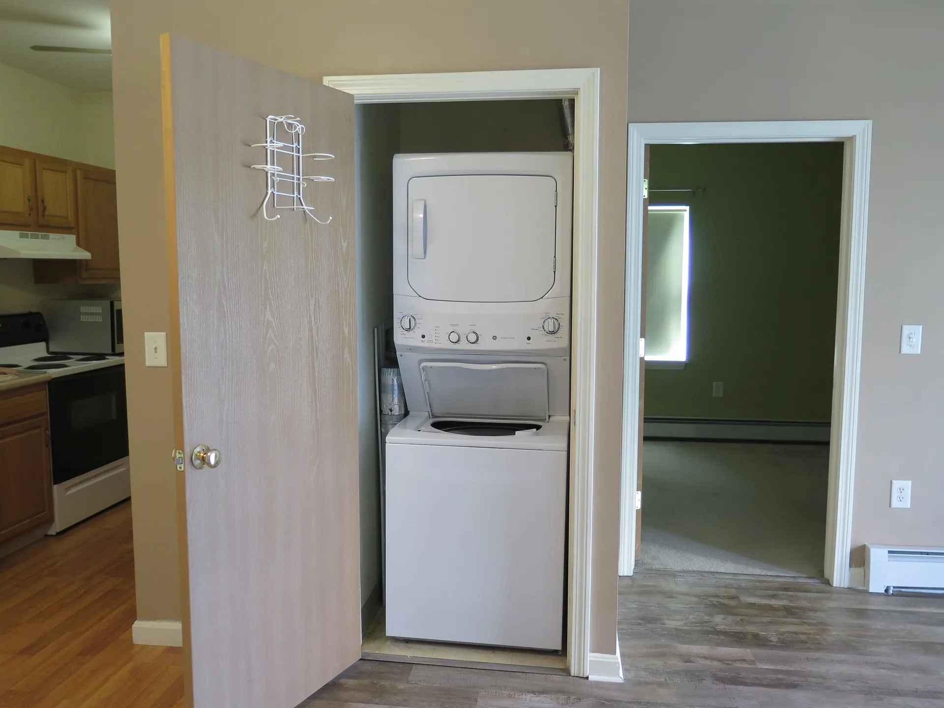 18 Harbor Avenue Nashua NH 03060