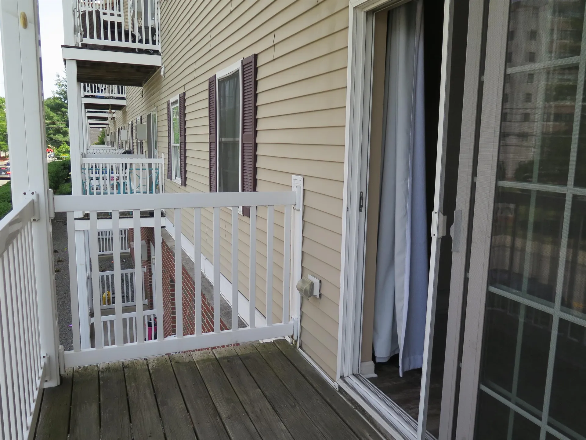 18 Harbor Avenue Nashua NH 03060