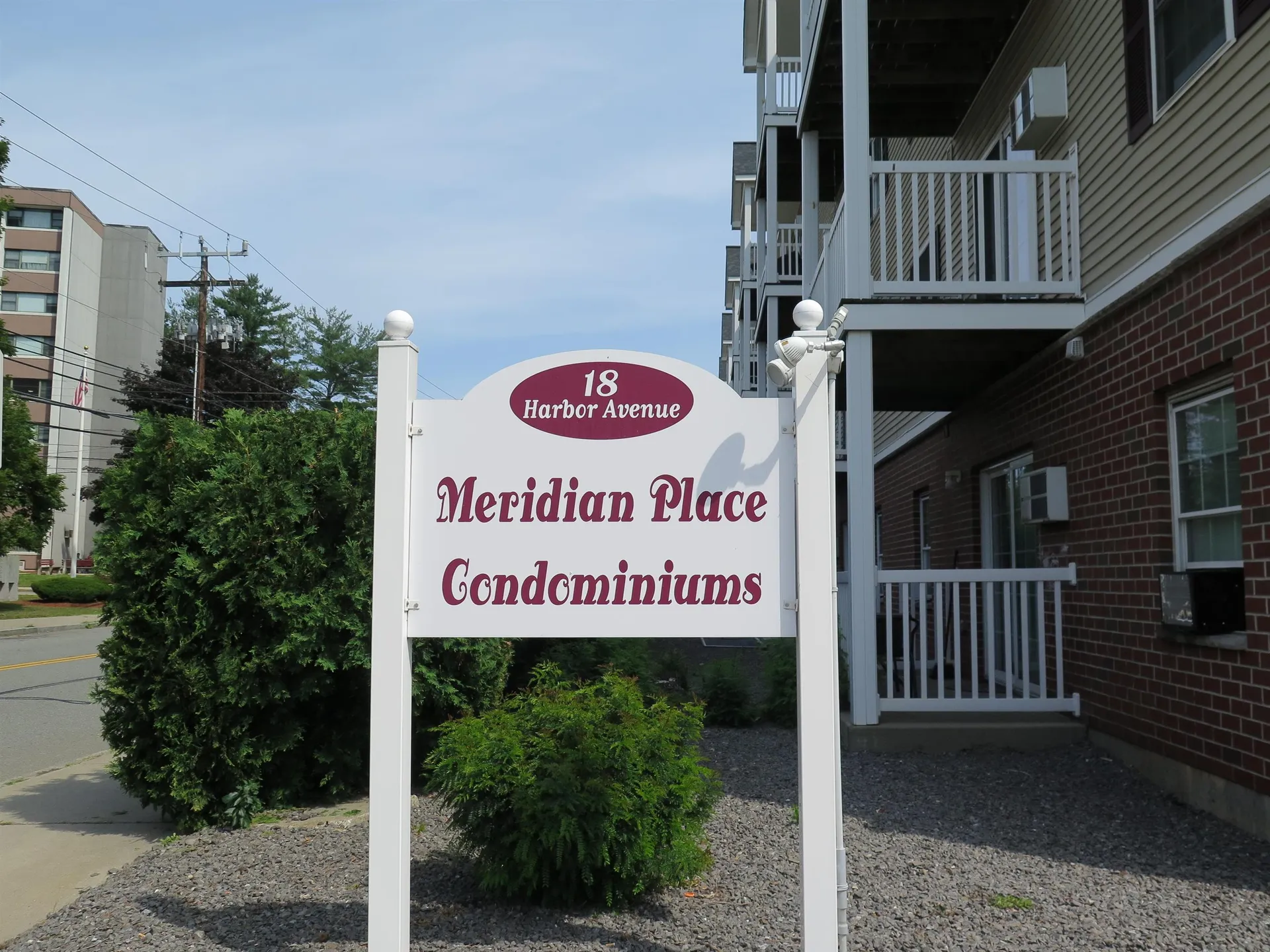 18 Harbor Avenue Nashua NH 03060