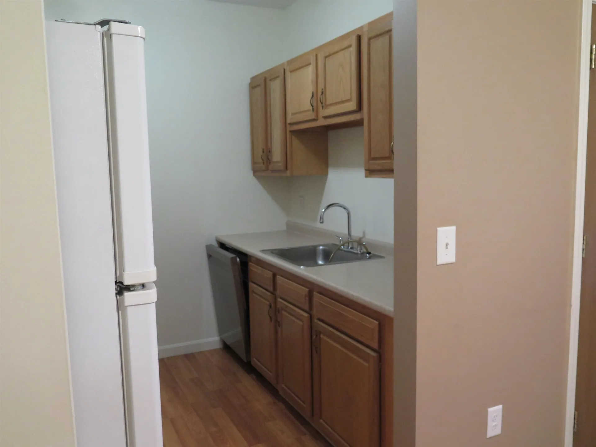 18 Harbor Avenue Nashua NH 03060