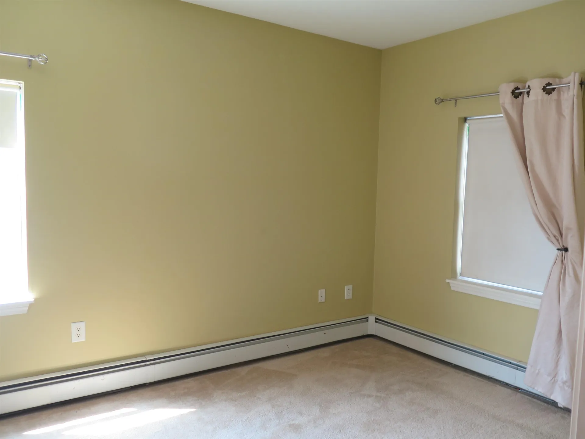 18 Harbor Avenue Nashua NH 03060
