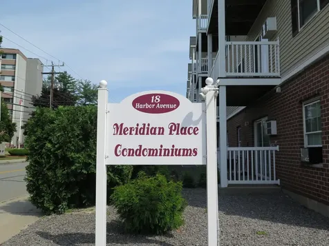 18 Harbor Avenue Nashua NH 03060