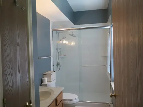 18 Harbor Avenue Nashua NH 03060