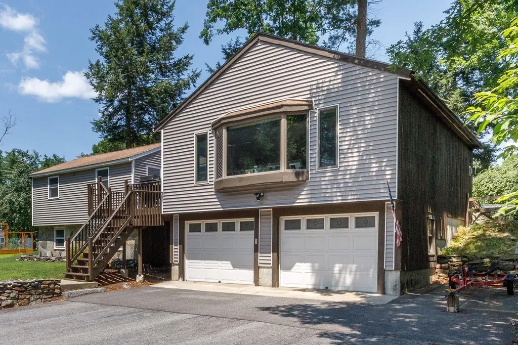 6 John Lane Merrimack NH 03054