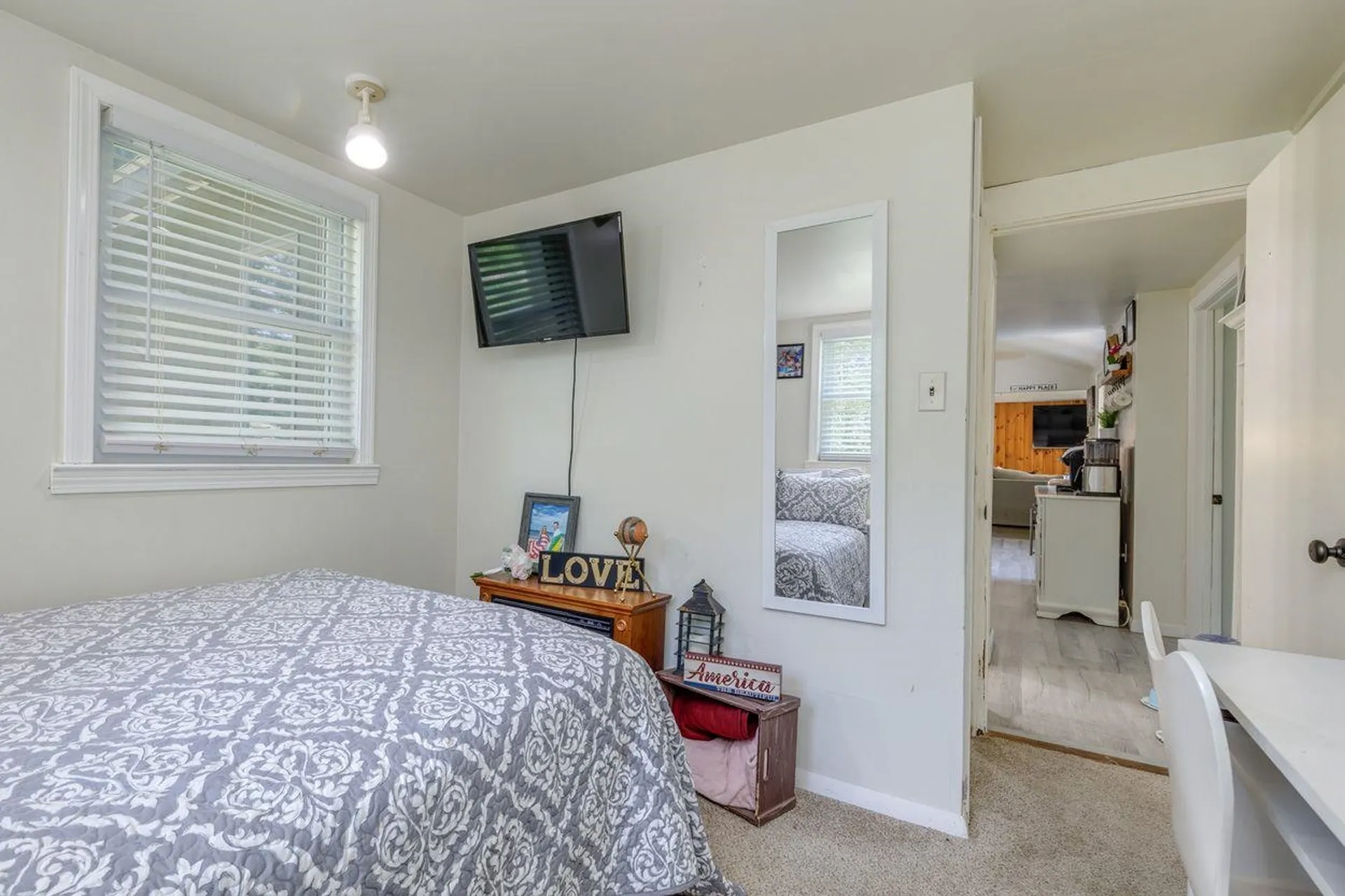 6 John Lane Merrimack NH 03054