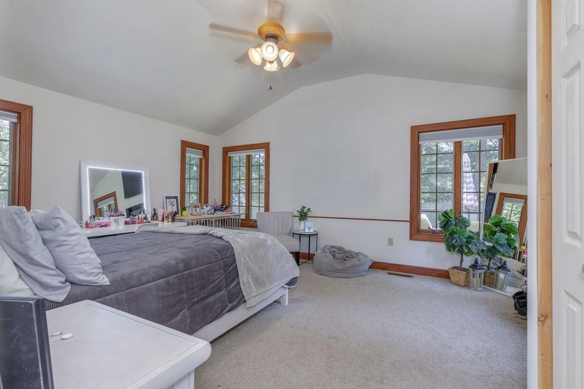 6 John Lane Merrimack NH 03054