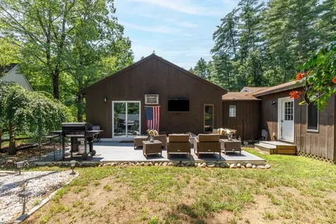 6 John Lane Merrimack NH 03054