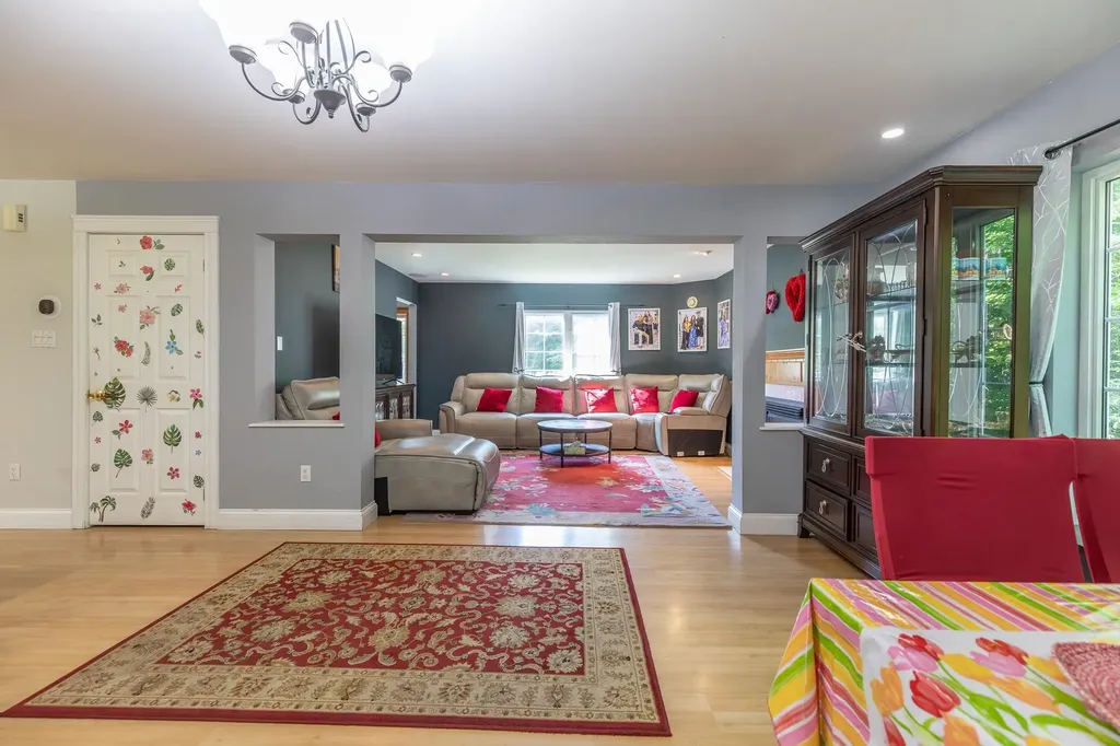 20 Wildwood Avenue Claremont NH 03743