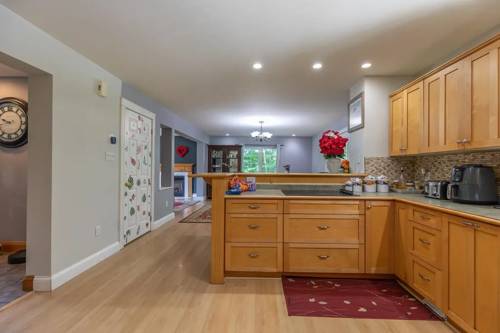 20 Wildwood Avenue Claremont NH 03743