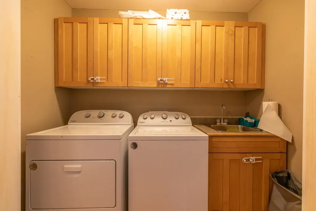 20 Wildwood Avenue Claremont NH 03743
