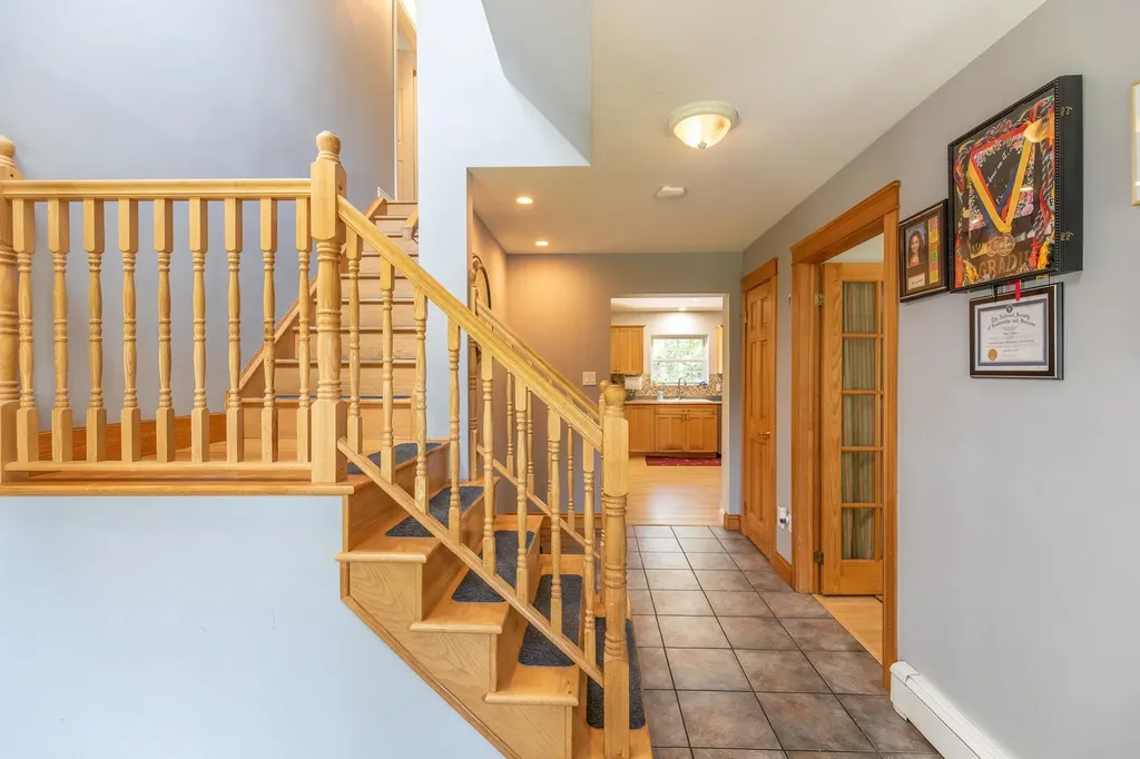 20 Wildwood Avenue Claremont NH 03743