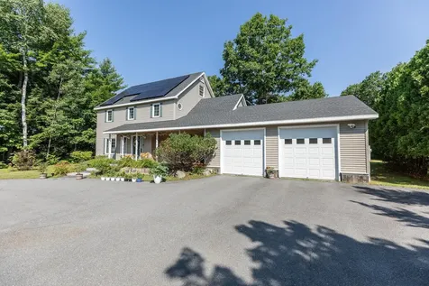 20 Wildwood Avenue Claremont NH 03743