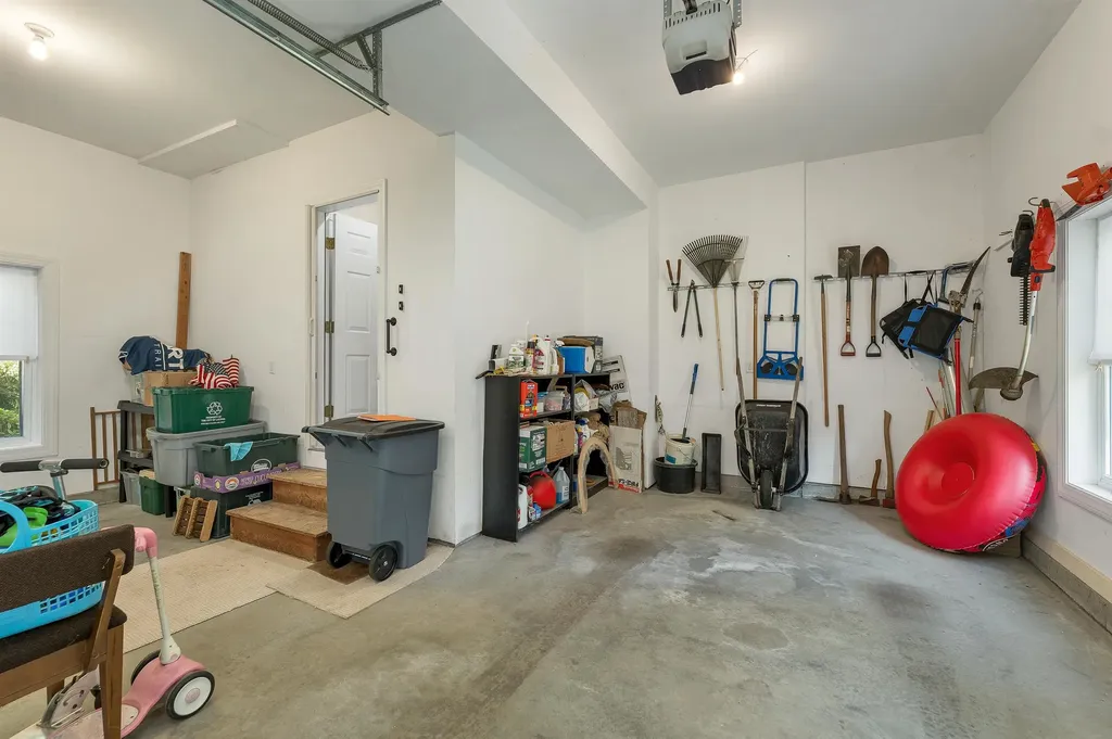41 Lantern Circle Laconia NH 03246