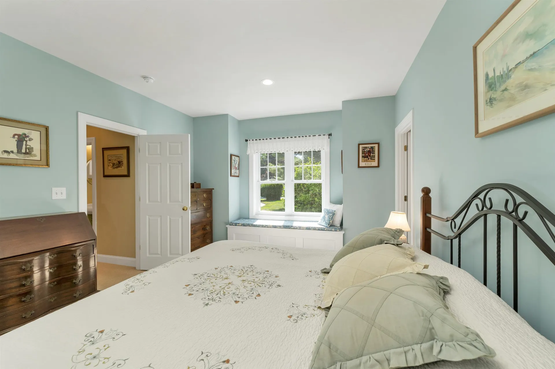 41 Lantern Circle Laconia NH 03246