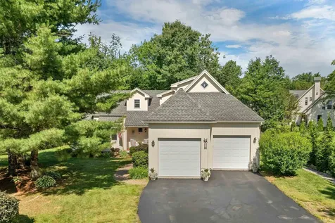 41 Lantern Circle Laconia NH 03246