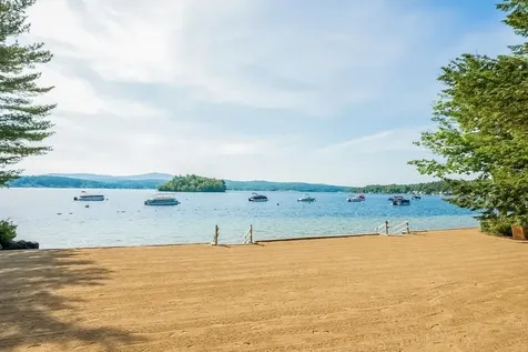 41 Lantern Circle Laconia NH 03246