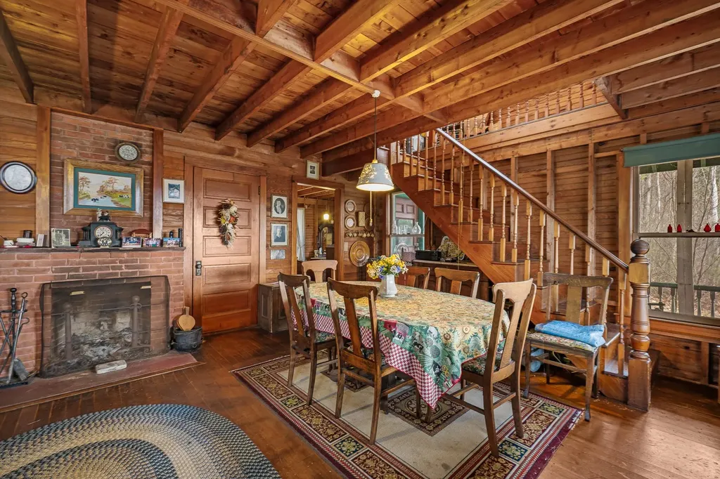 951 Lancaster Road Northumberland NH 03582
