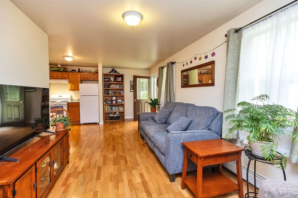 59 Old Chesham Road Marlborough NH 03455