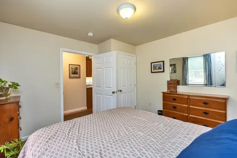 59 Old Chesham Road Marlborough NH 03455