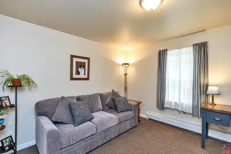 59 Old Chesham Road Marlborough NH 03455