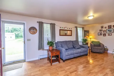 59 Old Chesham Road Marlborough NH 03455