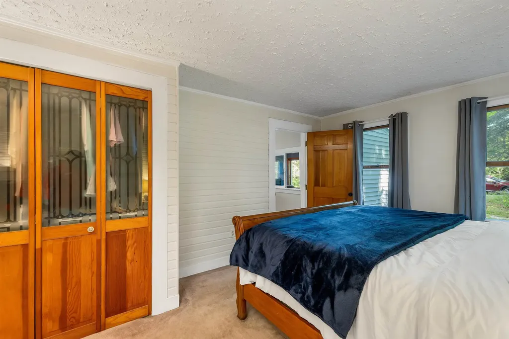 1195 Chocorua Road Tamworth NH 03817