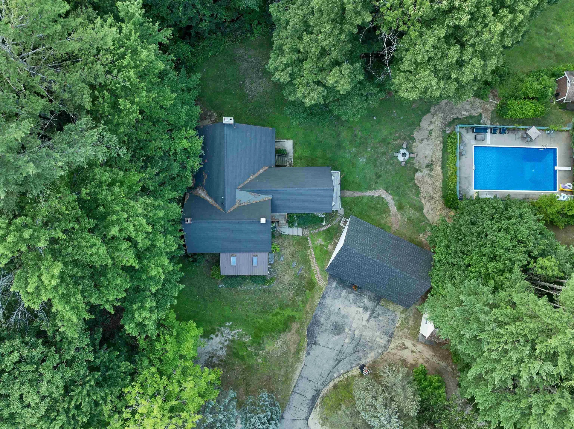 1195 Chocorua Road Tamworth NH 03817